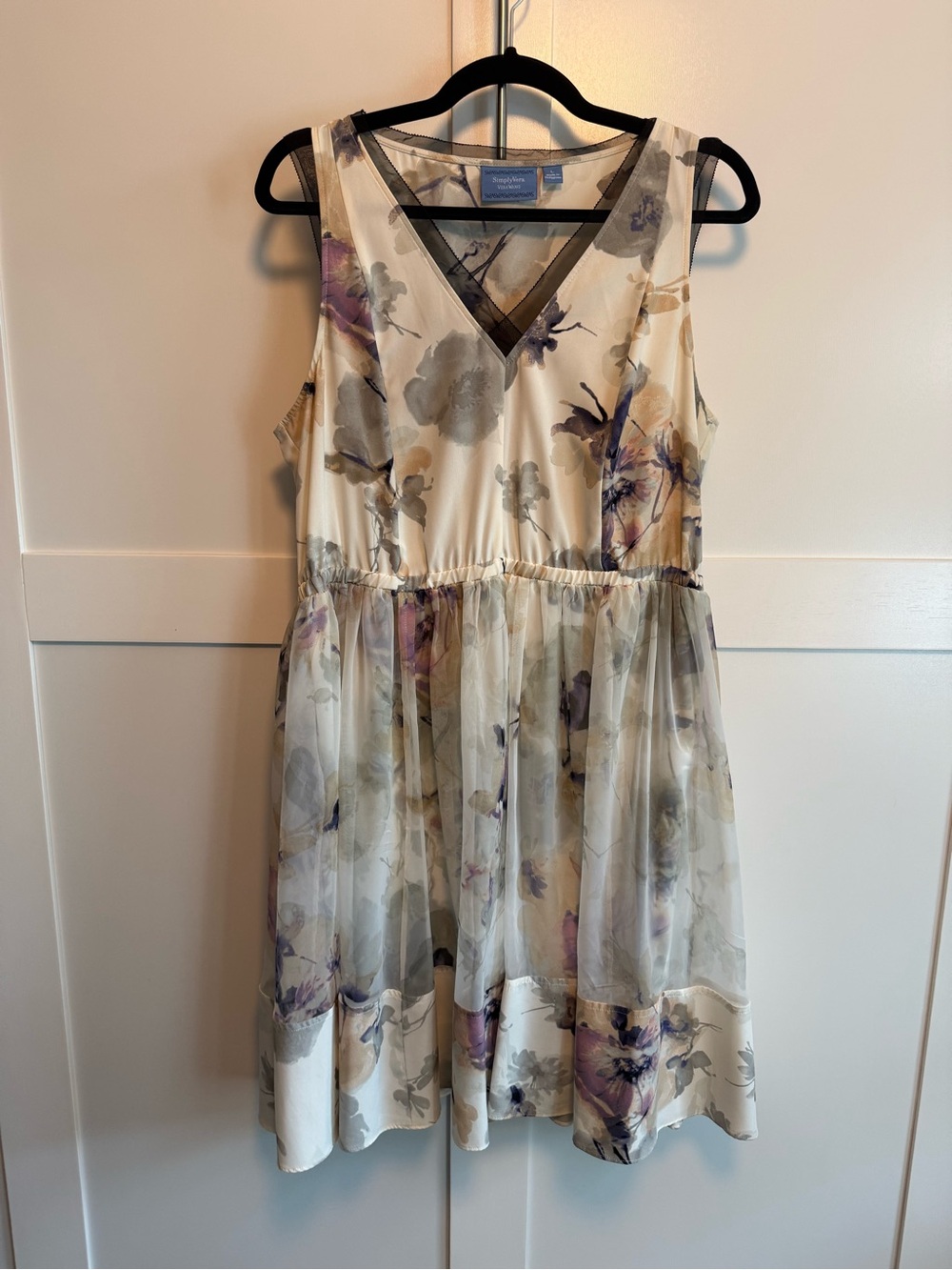 Simply Vera Vera Wang Cream and Lavender Floral Chiffon Top